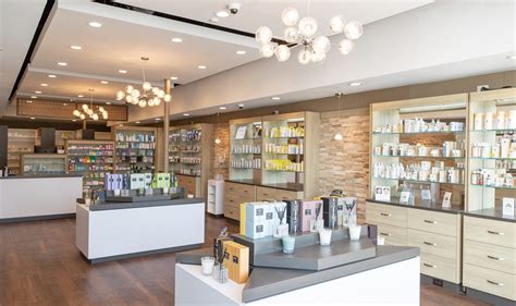 Long island apothecary - Long Island Apothecary offers technology-driven prescription filling, extraordinary customer service, and decades of experience. Meet the pharmacy staff, read customer …